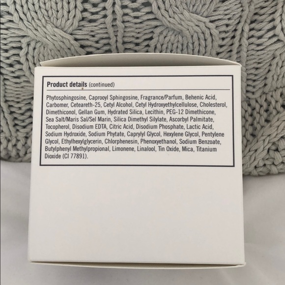 NIB R + F Active Hydration body replenish - Picture 5 of 6